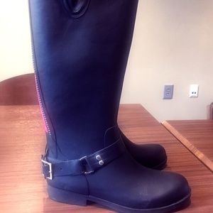 *SOLD* Tall Pink/Black Rainboots
